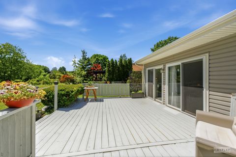 Tiny photo for 6424 Ashford Court, Lisle, IL 60532 (MLS # 12658432)