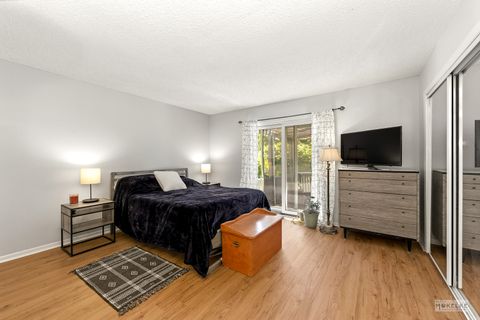 Tiny photo for 6424 Ashford Court, Lisle, IL 60532 (MLS # 12658432)