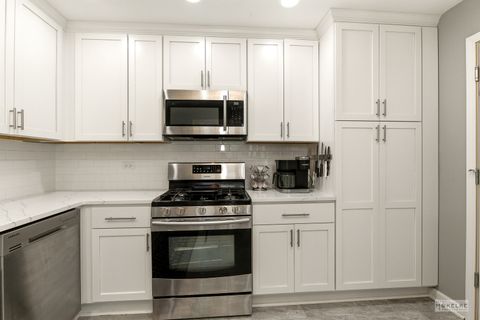 Tiny photo for 6424 Ashford Court, Lisle, IL 60532 (MLS # 12658432)