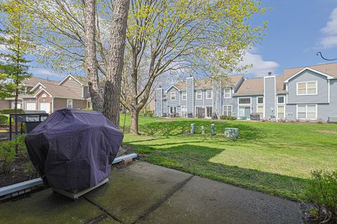 Tiny photo for 2004 Waverly Lane, Algonquin, IL 60102 (MLS # 12616735)