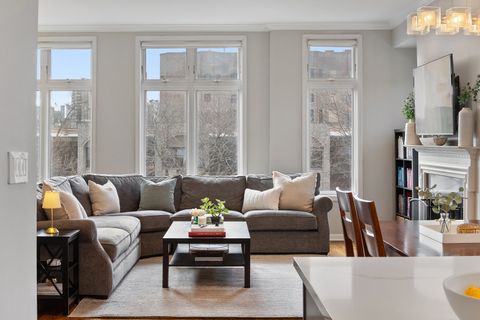 Tiny photo for 540 W Oakdale Avenue #4W, Chicago, IL 60657 (MLS # 12545842)