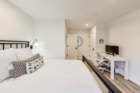 Tiny photo for 37 FOREST Avenue, River Forest, IL 60305 (MLS # 12463215)