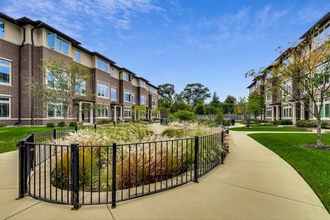 Photo of 37 FOREST Avenue, River Forest, IL 60305 (MLS # 12463215) Photo of 37 FOREST Avenue, River Forest, IL 60305 (MLS # 12463215)