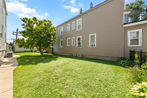 Tiny photo for 1223 S ELMWOOD Avenue #TWO, Berwyn, IL 60402 (MLS # 12419466)