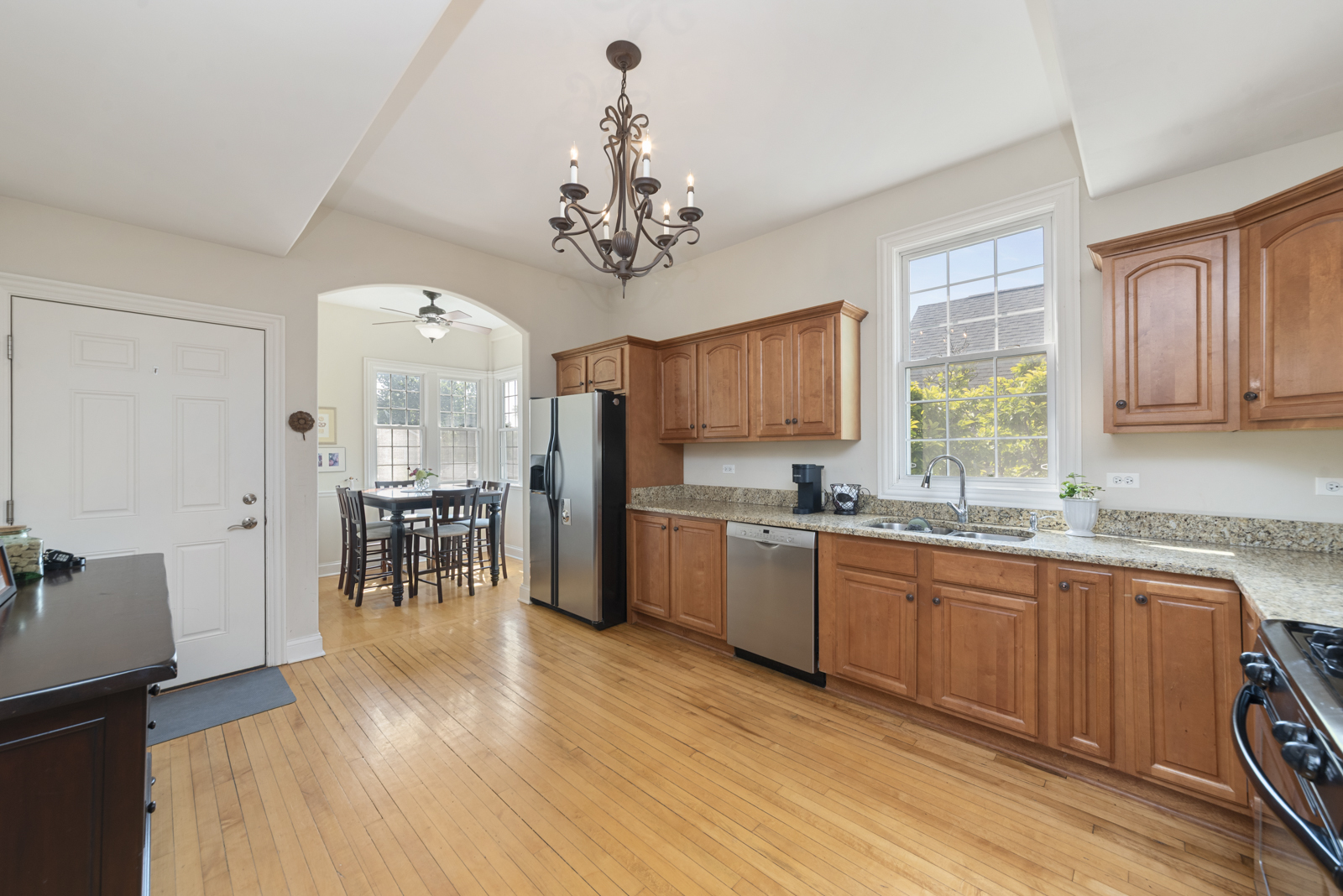 1223 S ELMWOOD Avenue TWO