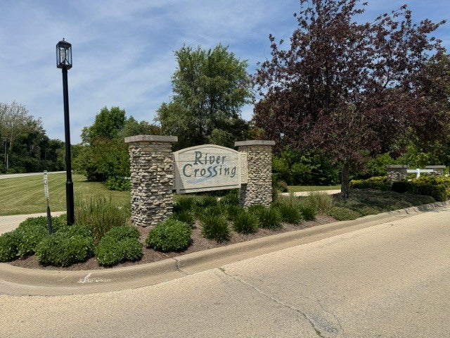 Photo 1 of 2 — 1833 Indian Trail, Kankakee, IL 60901