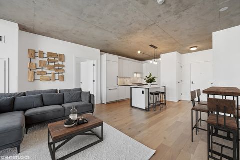 Tiny photo for 234 W Polk Street #2610, Chicago, IL 60607 (MLS # 12493717)