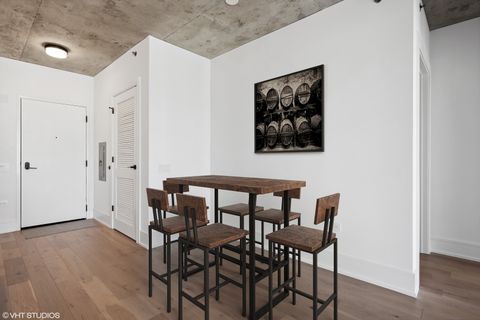 Tiny photo for 234 W Polk Street #2610, Chicago, IL 60607 (MLS # 12493717)
