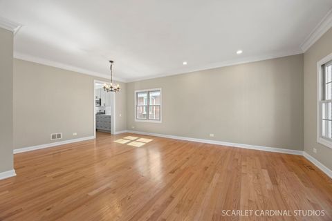 Tiny photo for 435 S School Street, Lombard, IL 60148 (MLS # 12595768)