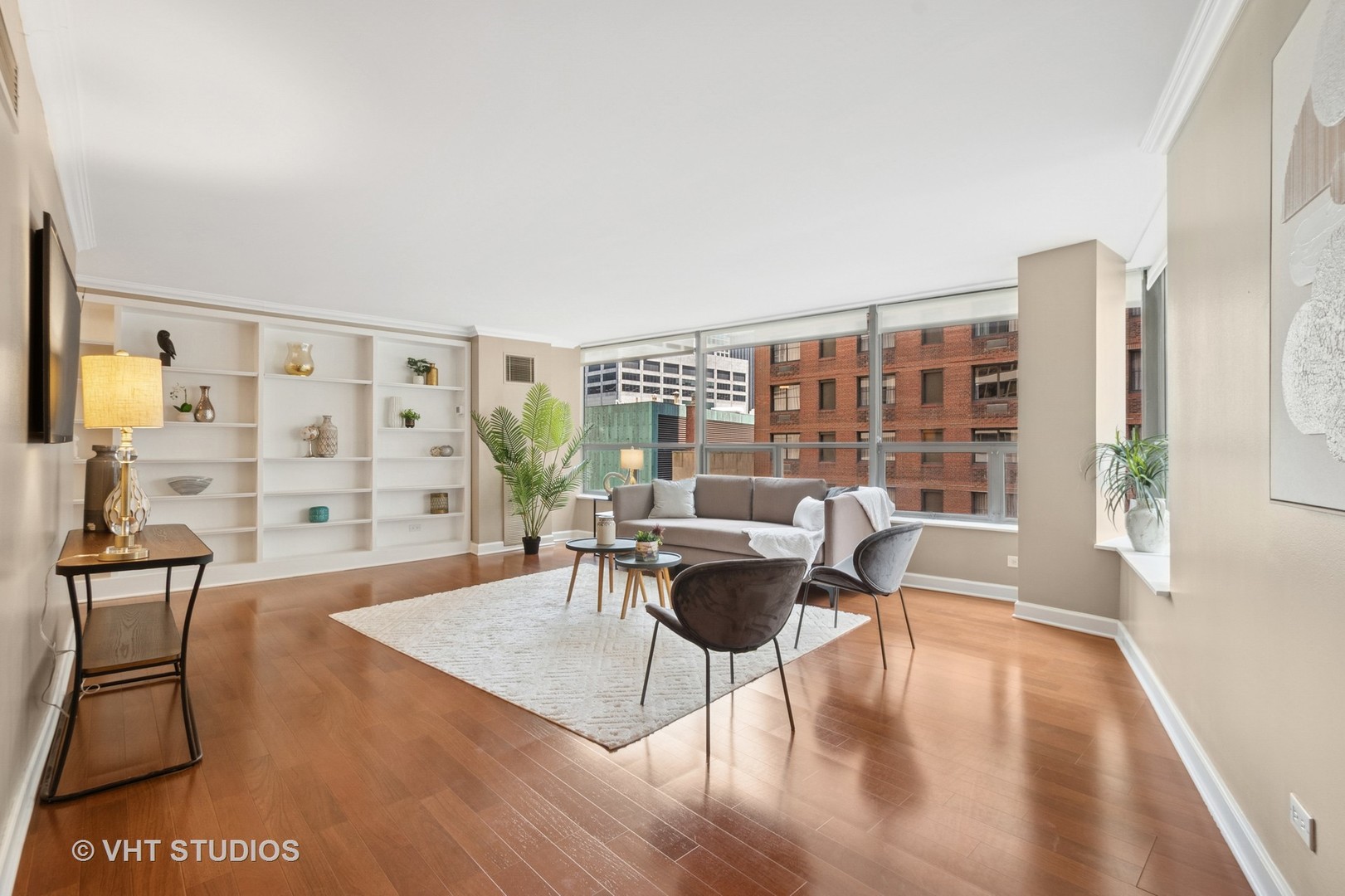 110 E Delaware Place 701