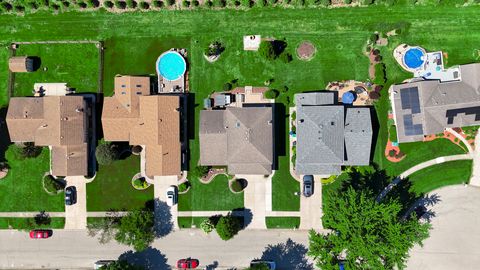 Tiny photo for 13036 Meadowlark Court, Homer Glen, IL 60491 (MLS # 12663275)