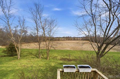 Tiny photo for 2984 Marshfield Court, Elgin, IL 60124 (MLS # 12615166)