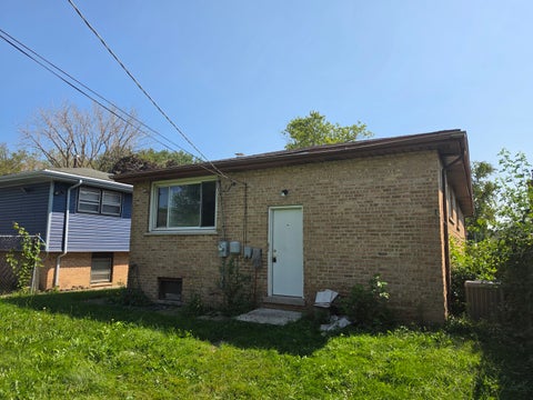 Tiny photo for 14104 S bensley Avenue, Burnham, IL 60633 (MLS # 12742530)
