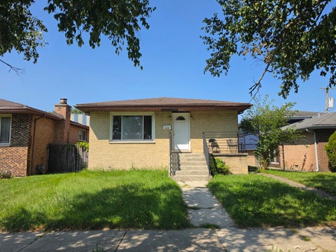 Photo of 14104 S bensley Avenue, Burnham, IL 60633 (MLS # 12742530)
