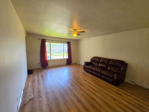 Tiny photo for 14104 S bensley Avenue, Burnham, IL 60633 (MLS # 12742530)