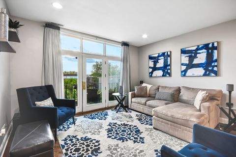 Tiny photo for 4345 S Indiana Avenue #4S, Chicago, IL 60653 (MLS # 12646814)