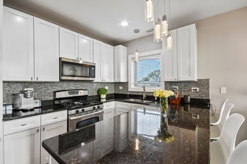 Tiny photo for 4345 S Indiana Avenue #4S, Chicago, IL 60653 (MLS # 12646814)