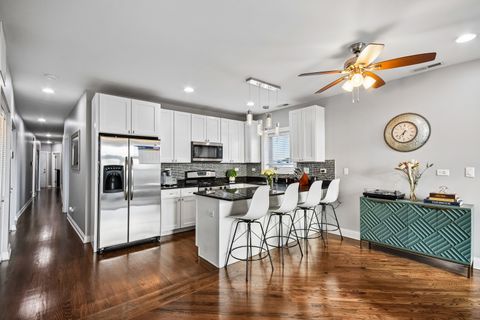Tiny photo for 4345 S Indiana Avenue #4S, Chicago, IL 60653 (MLS # 12646814)