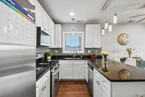 Tiny photo for 4345 S Indiana Avenue #4S, Chicago, IL 60653 (MLS # 12646814)