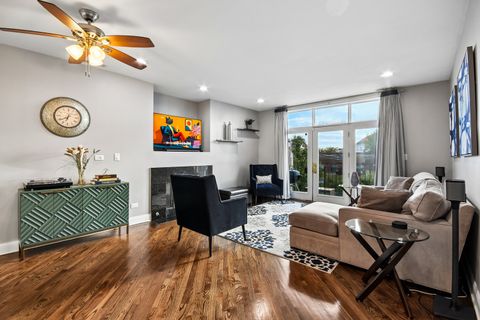 Tiny photo for 4345 S Indiana Avenue #4S, Chicago, IL 60653 (MLS # 12646814)