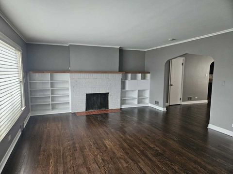 Tiny photo for 45 N Wisconsin Avenue N, Addison, IL 60101 (MLS # 12574702)