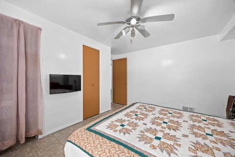 Tiny photo for 16948 Glen Oaks Drive, Country Club Hills, IL 60478 (MLS # 12701569)