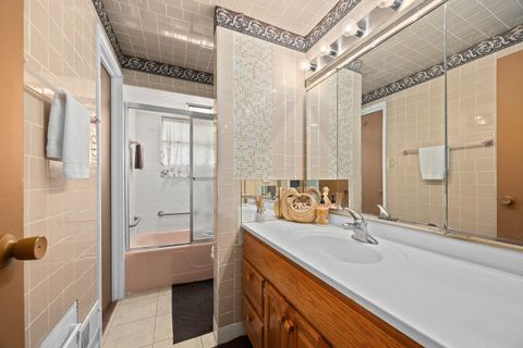 Tiny photo for 16948 Glen Oaks Drive, Country Club Hills, IL 60478 (MLS # 12701569)