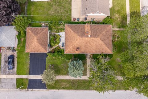 Tiny photo for 16948 Glen Oaks Drive, Country Club Hills, IL 60478 (MLS # 12701569)