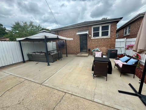 Tiny photo for 10806 S Avenue O, Chicago, IL 60617 (MLS # 12714241)