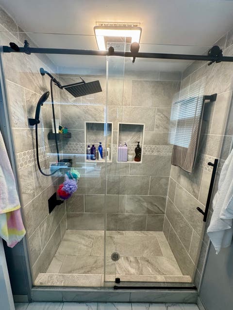 Tiny photo for 10806 S Avenue O, Chicago, IL 60617 (MLS # 12714241)