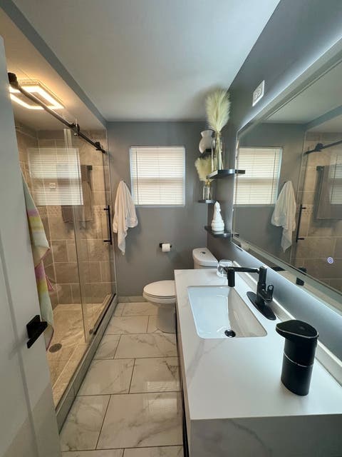Tiny photo for 10806 S Avenue O, Chicago, IL 60617 (MLS # 12714241)