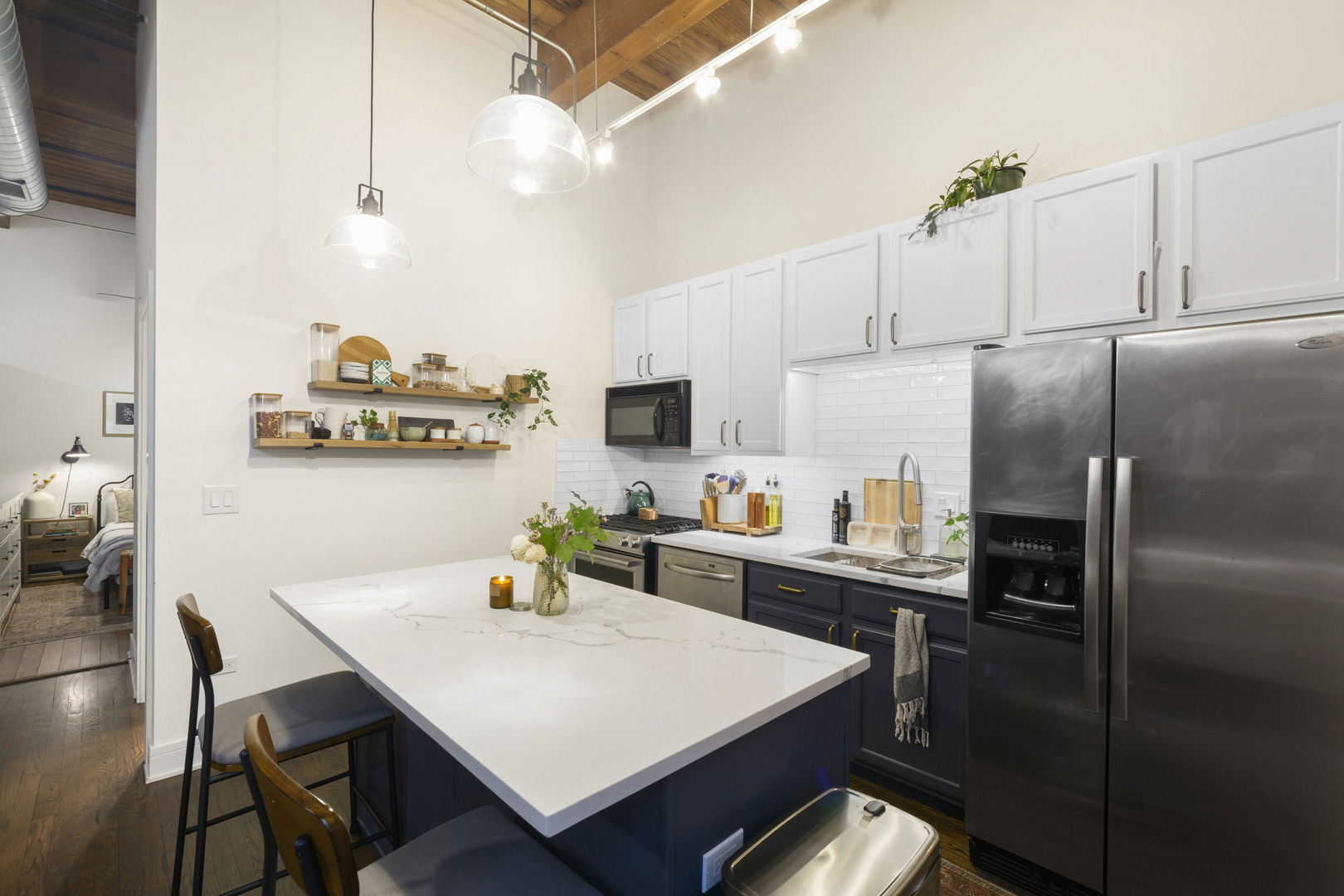 1500 W Monroe Street 408