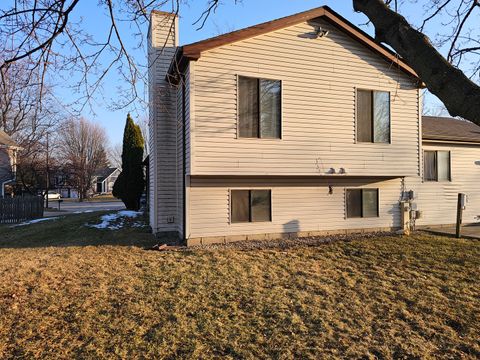 Tiny photo for 145 Abbeywood Circle, Streamwood, IL 60107 (MLS # 12568851)