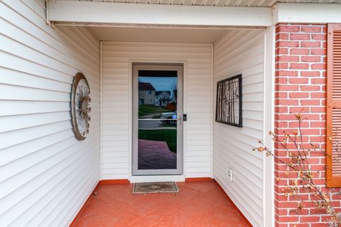 Tiny photo for 39806 Waterloo Drive, Beach Park, IL 60083 (MLS # 12619754)