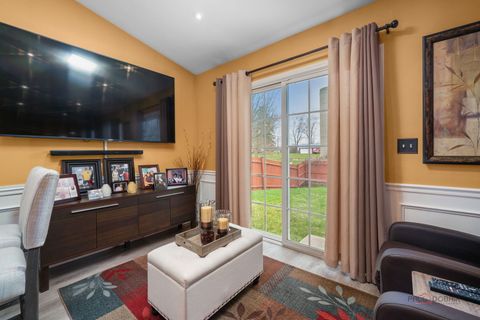 Tiny photo for 39806 Waterloo Drive, Beach Park, IL 60083 (MLS # 12619754)