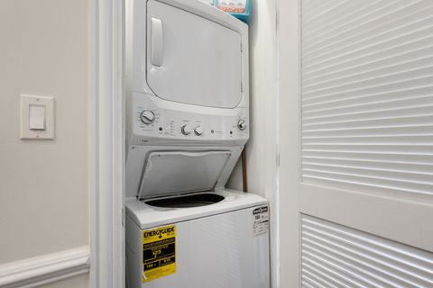 Tiny photo for 4755 N Kilbourn Avenue #3C, Chicago, IL 60630 (MLS # 12594975)