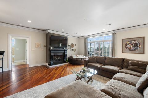 Tiny photo for 4755 N Kilbourn Avenue #3C, Chicago, IL 60630 (MLS # 12594975)