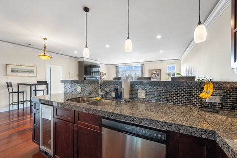 Tiny photo for 4755 N Kilbourn Avenue #3C, Chicago, IL 60630 (MLS # 12594975)