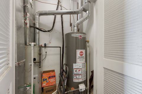 Tiny photo for 4755 N Kilbourn Avenue #3C, Chicago, IL 60630 (MLS # 12594975)