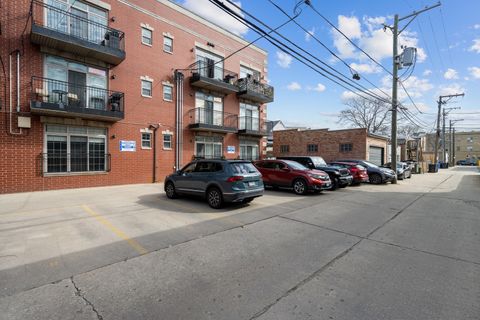 Tiny photo for 4755 N Kilbourn Avenue #3C, Chicago, IL 60630 (MLS # 12594975)