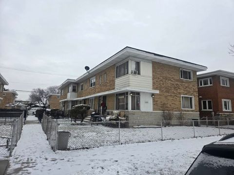 5035 W Gladys Avenue C Chicago IL 60644