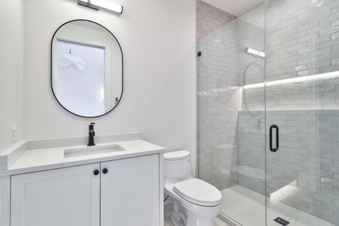 Tiny photo for 533 Kensington Court, Hinsdale, IL 60521 (MLS # 12548939)