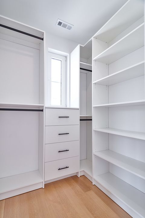 Tiny photo for 533 Kensington Court, Hinsdale, IL 60521 (MLS # 12548939)