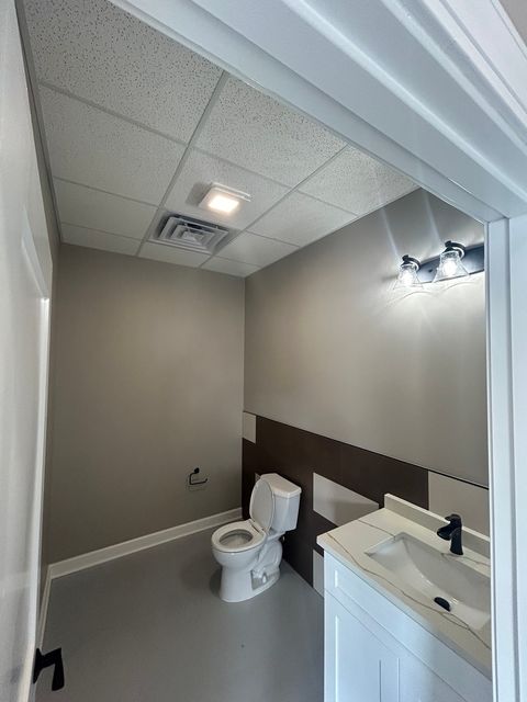 Tiny photo for 1001 Aurora Avenue #A, Aurora, IL 60505 (MLS # 12497357)