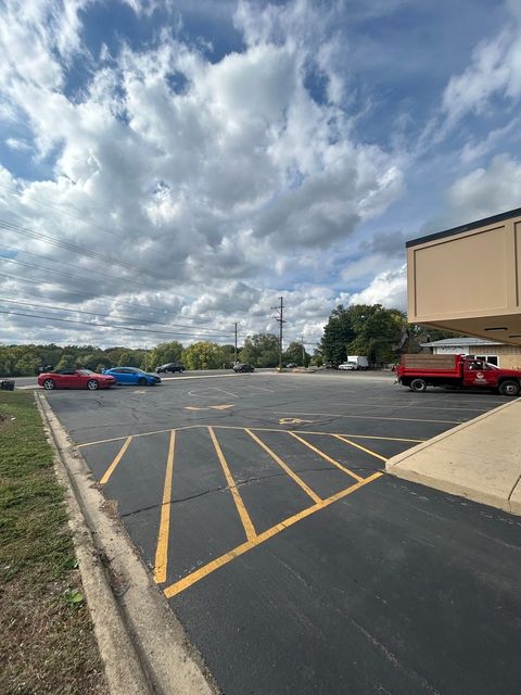 Tiny photo for 1001 Aurora Avenue #A, Aurora, IL 60505 (MLS # 12497357)