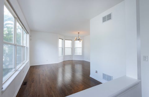 Tiny photo for 4257 N Kolmar Avenue, Chicago, IL 60641 (MLS # 12697038)