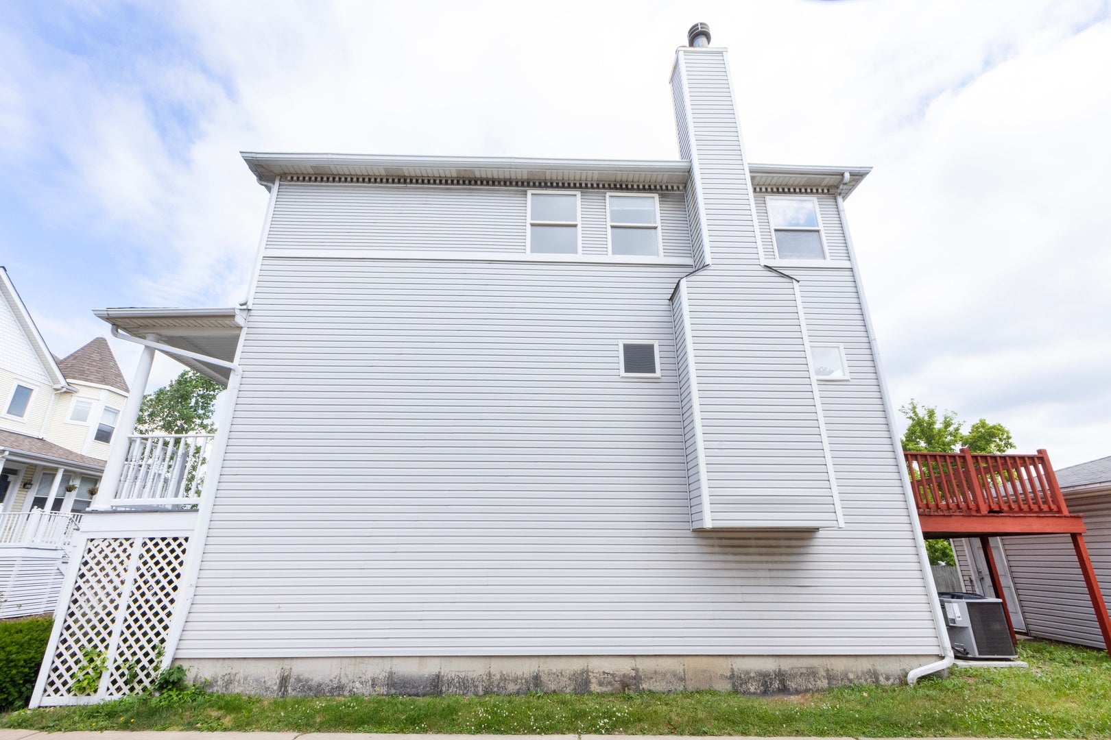 4257 N Kolmar Avenue