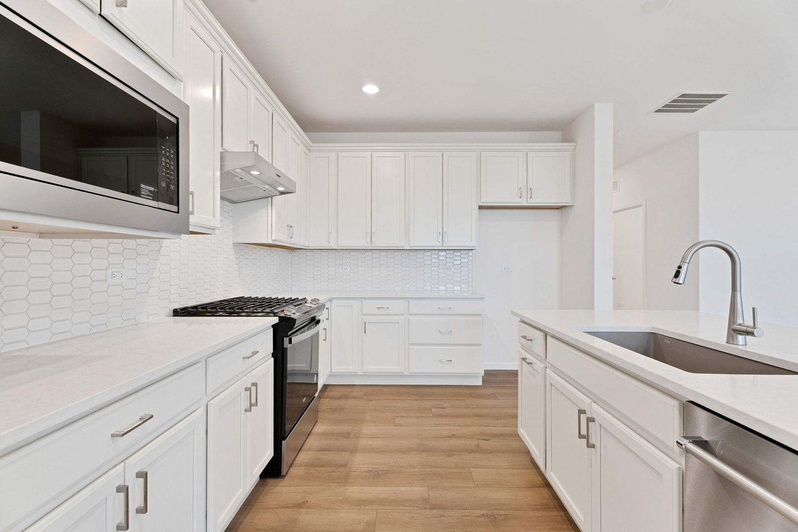3238 Lincoln Prairie Boulevard