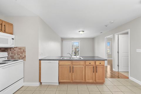 Tiny photo for 3423 Ridgeland Avenue #203, Berwyn, IL 60402 (MLS # 12551862)