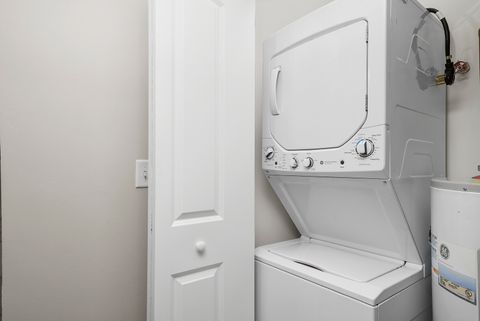 Tiny photo for 3423 Ridgeland Avenue #203, Berwyn, IL 60402 (MLS # 12551862)